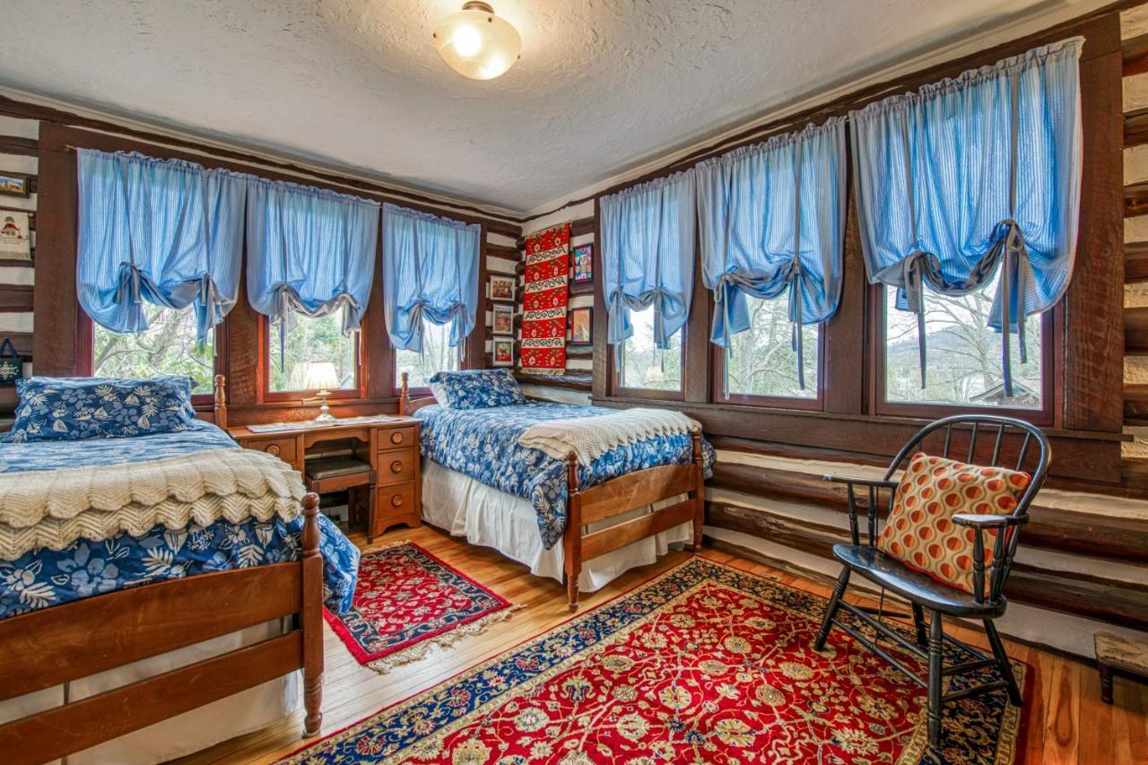 Вилла Mountain Peace Lake Junaluska Экстерьер фото